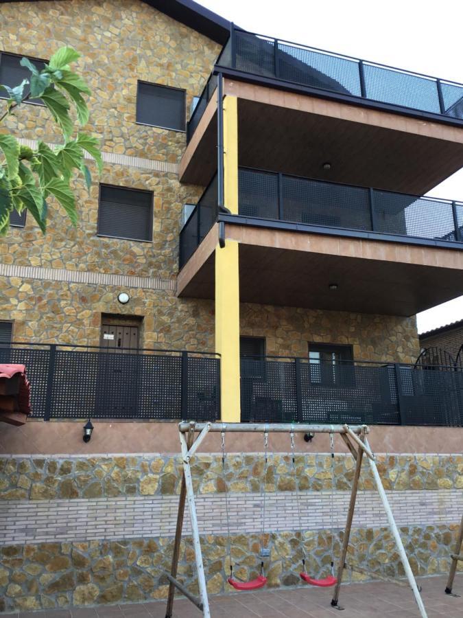 Apartamentos "Casa Rural De Aldea" Aldea del Fresno Exterior photo